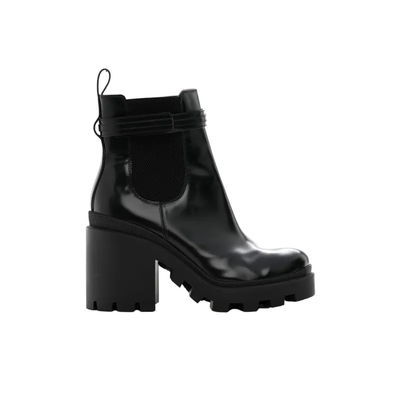 GUCCI Short Chelsea Boots Women's Black-1