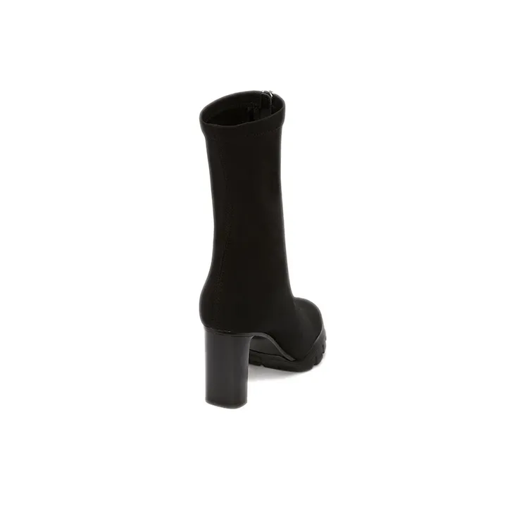 Alexander McQueen Zip Up Ankle Boots Black Women's-4