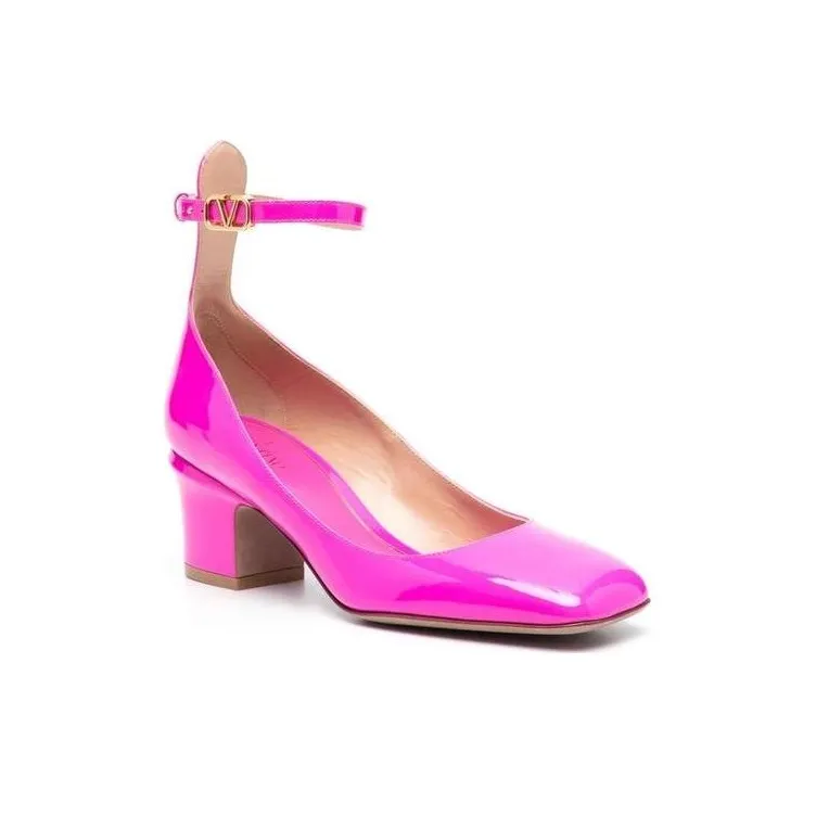 Valentino Tan Go Logo Plaque Square Toe Pumps-4