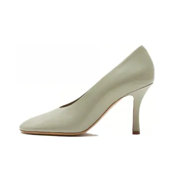 Burberry 85mm Slip on Leather Pumps