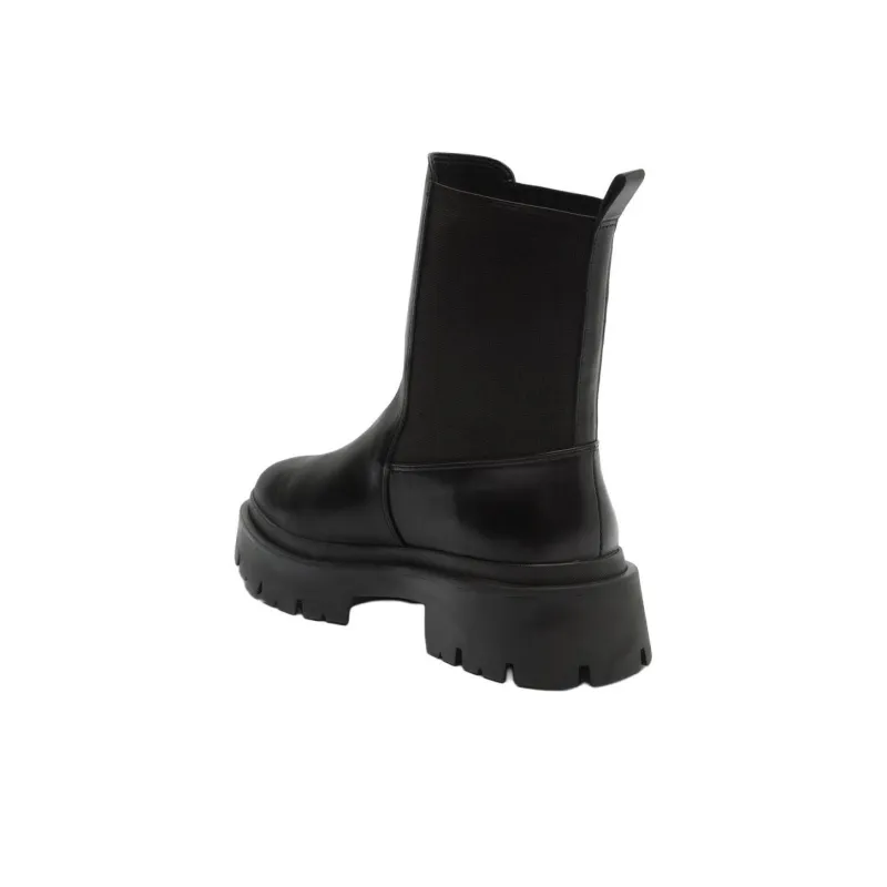 Schutz Billie Short Chelsea Boots 5cm Women's Black-3