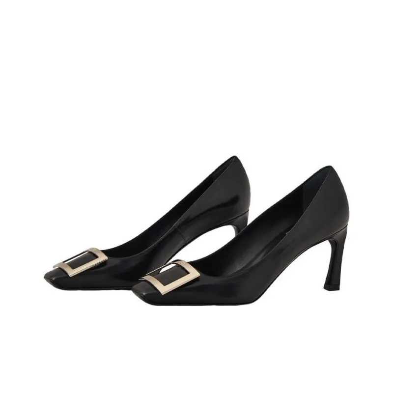Roger Vivier Trompette Buckle Detailed Pumps-1