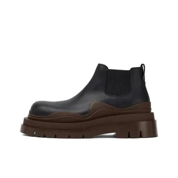Bottega Veneta Tire Chelsea Ankle Length Chelsea Boots Men's Raven
