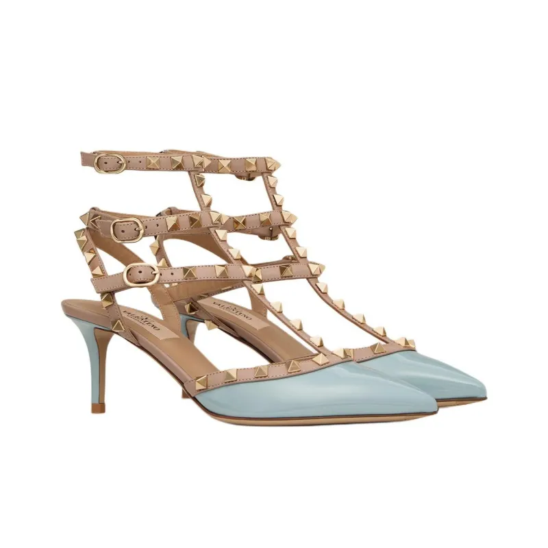 Valentino Garavani Rockstud Pointed Toe Caged Pumps-2