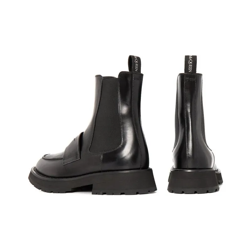 Alexander McQueen Round Toe Boots-5