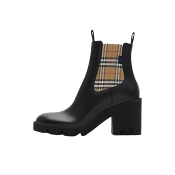 Burberry Stride Short Chelsea Boots Women's Black