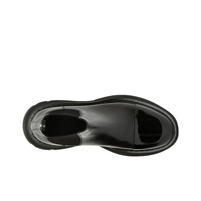 Alexander McQueen Shiny Toecap Tread Chelsea Boot Black-4