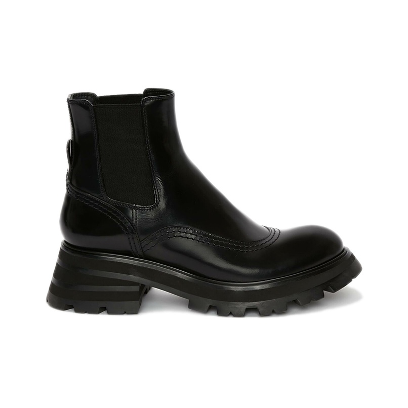 【送料&関税込】Alexander McQueen Wander Chelsea Boots 17736354_37132260_600.jpg