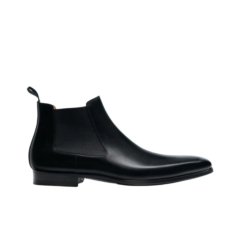 Magnanni Shaw Short Chelsea Boots Men's Black-1