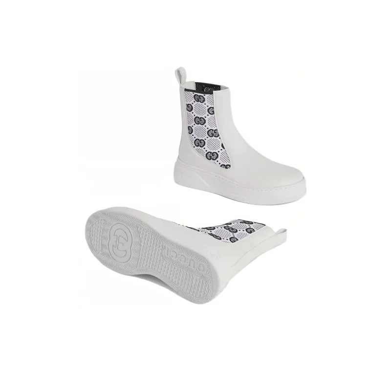 GUCCI GG Supreme Ankle Boots-4