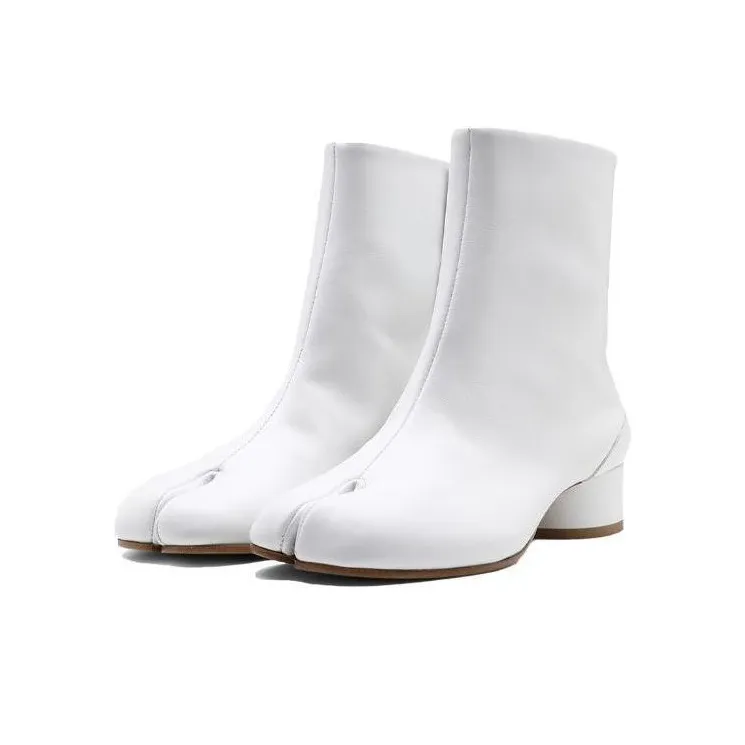 Maison Margiela Tabi 30mm Leather Ankle Boots-4