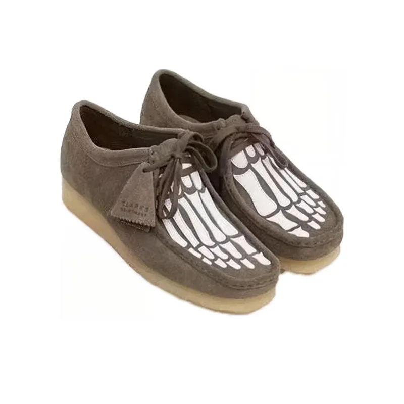 Vandy The Pink x Clarks Originals WALLABEE Ankle Boots Women's Brown Gray-3