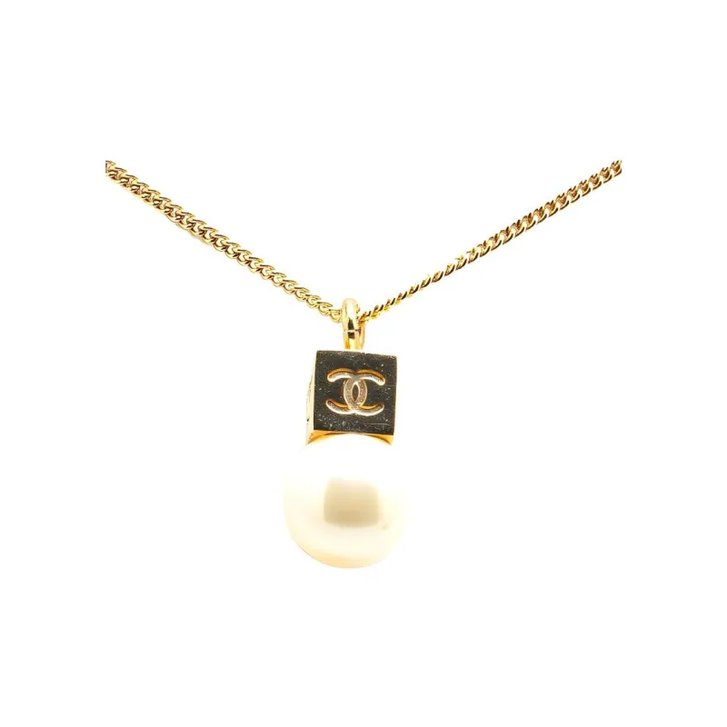 CHANEL 2002 Plated Cc Cube Faux Pearl Pendant Costume Necklace-1
