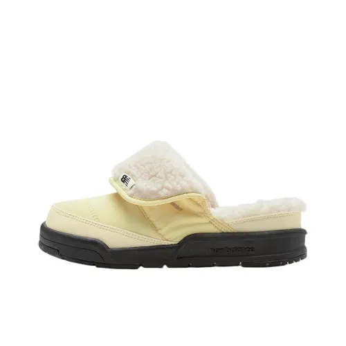 New Balance NB Puflee V2 Abrasion Resistant Slip Resistant Wrap toe Slippers Women's Yellow Black