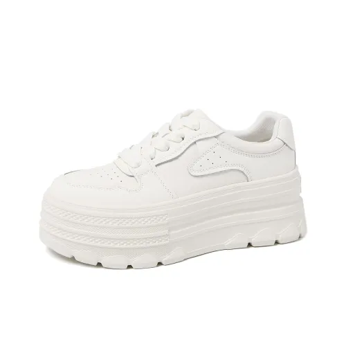CAMEIDO Lightweight Low Top Skateboard Shoes Women's White