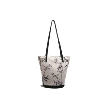 Yalu Shoulder Bags
