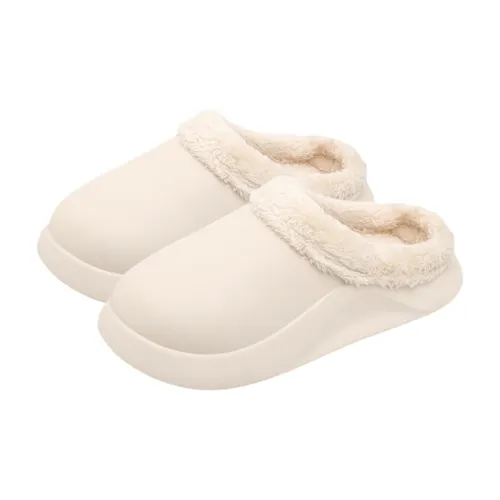 Tujia Slippers / Home Slippers