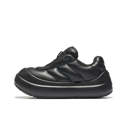 Palladium Low-Top Shoes Women's Black