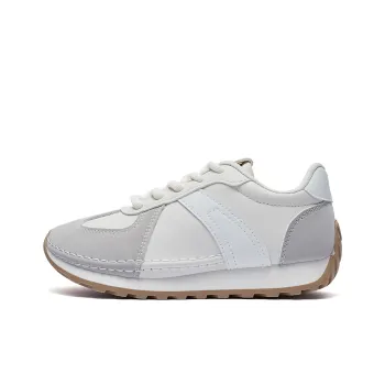 GIGIRYO Non slip Lightweight Low Top Casual Shoes Women's