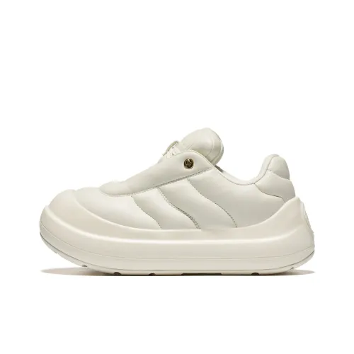 Palladium Low-Top Shoes Women's White
