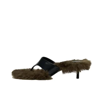 ZARA LIMITED EDITION Abrasion Resistant Flip Flops Women's Black