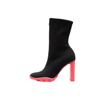 Alexander McQueen Tread Zip-up Ankle Boots