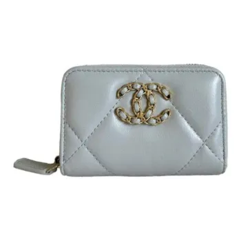 CHANEL 19 Zipped Coin Purse Light Grey AP0949