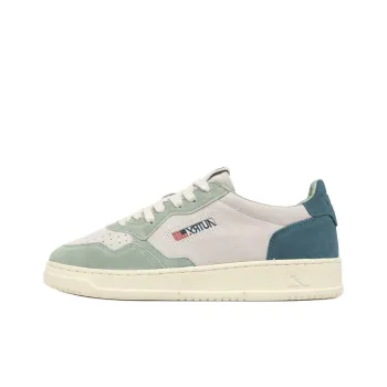 AUTRY BASKETS MEDALIST Low Top Skateboard Shoes Women's Turquoise