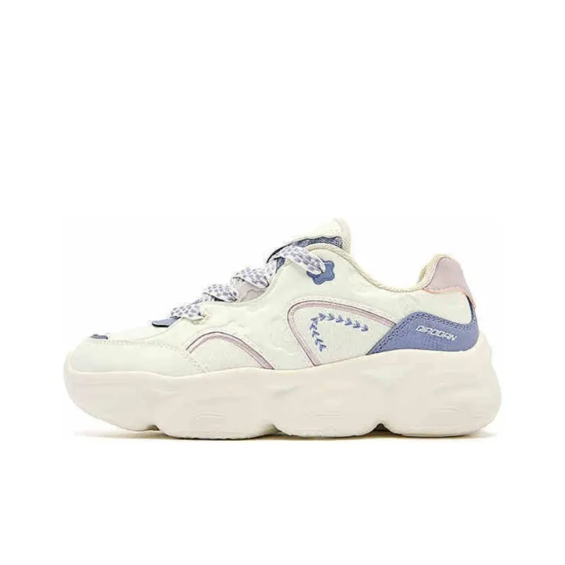QIAODAN Elf Meow TD Cushioning Lightweight Height Increasing Low Top Casual Shoes Women's Beige Blue-0