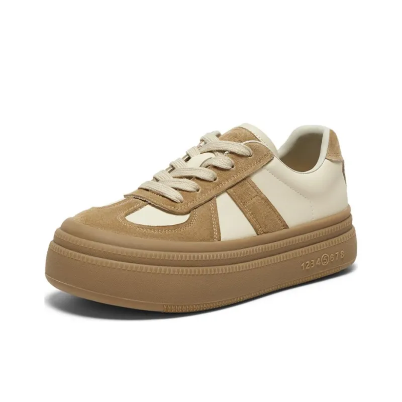 BATA Skateboard Shoes Women's Low Top-11