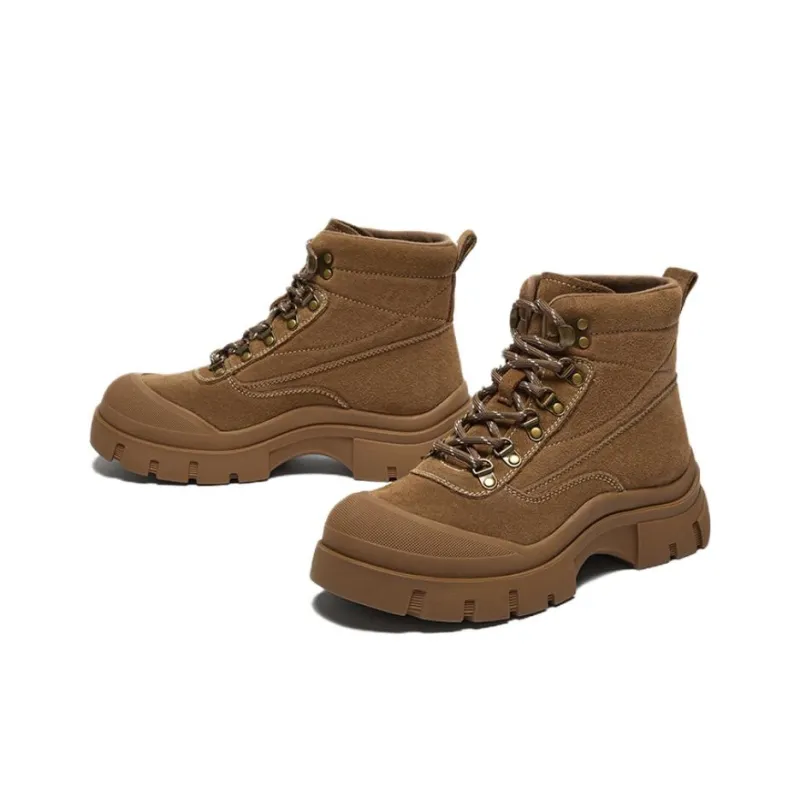 BATA Short Outdoor Boots Women's-8