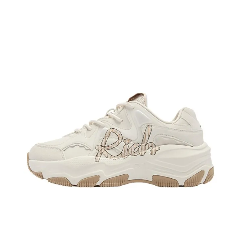 QIAODAN Dry Slip Resistant Lightweight Height Increasing Low Top Casual Shoes Women's Beige-0