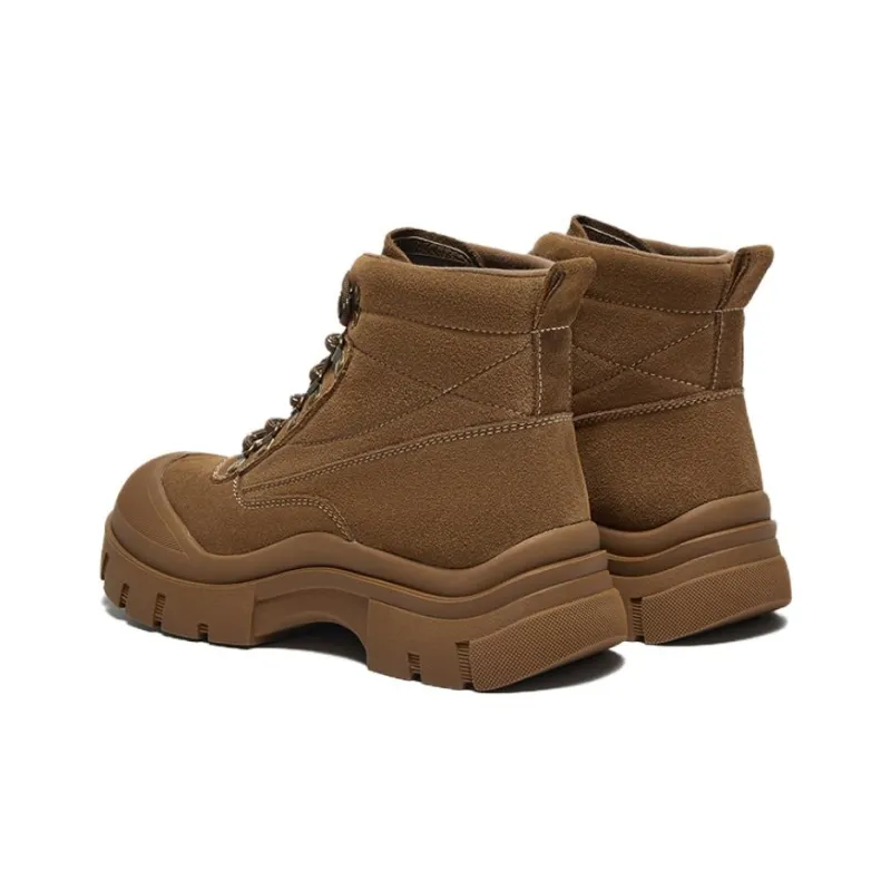 BATA Short Outdoor Boots Women's-7