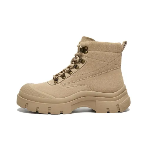 BATA Short Outdoor Boots Women's