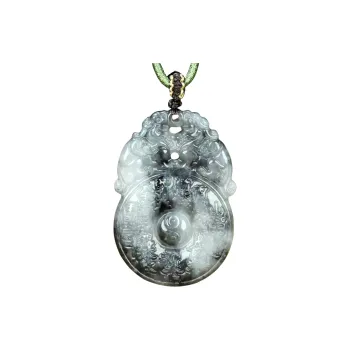 Lingxiang Yurun Bean Type Versatile Box Necklace Pendant New Year Unisex