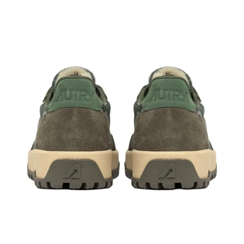 AUTRY Wildpace Slip Resistant Low Top Skateboard Shoes Men's Green-4
