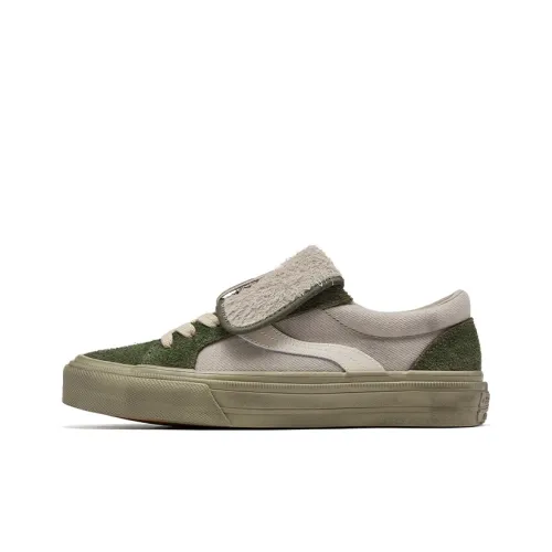 OddCIRKUS Astley Pro Flippie Warm Slip-Resistant Cushioning Low-Top Skateboard Shoes Unisex