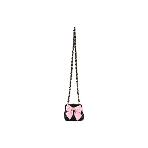 CHANEL 24A Bowknot Gold Tone Metal Clutch With Chain Black/Pink