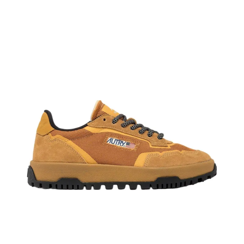 AUTRY Wildpace Slip Resistant Low Top Skateboard Shoes Men's Yellow Brown-1