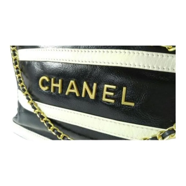 CHANEL 22Bag Bright Calfskin Hobo Bag, Handbag, Shoulder Bag Trumpets Women's Black & White-5