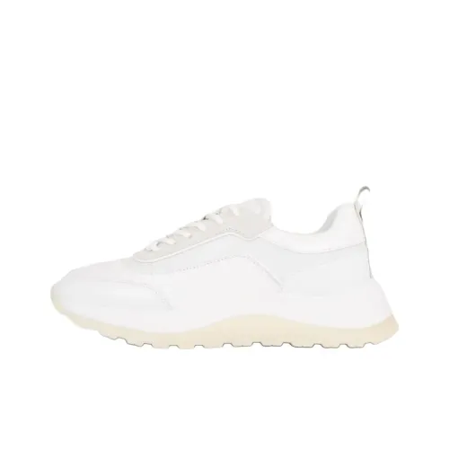 CALVIN KLEIN Low-Top Casual Shoes Women's White