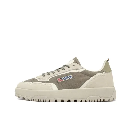 AUTRY Wildpace Slip-Resistant Low-Top Skateboard Shoes Men's Beige