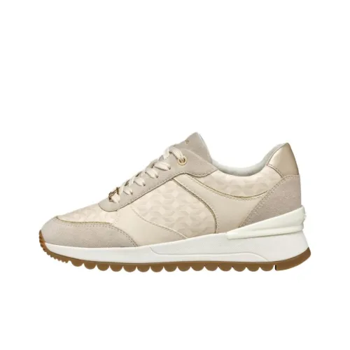 GEOX Desya Low Top Casual Shoes Women's Light Beige