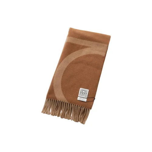 TOTEME Virgin Wool Shawls Women's Camel
