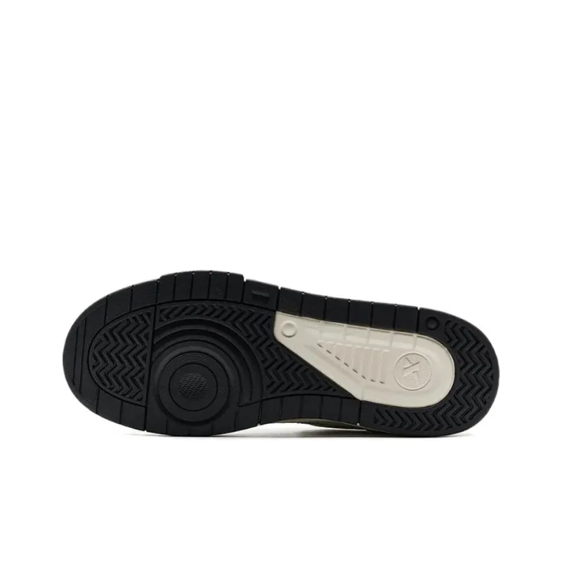 XTEP New Light Anti Slip And Wear Resistant Coverage Low Top Skateboard Shoes Men's Black White-3