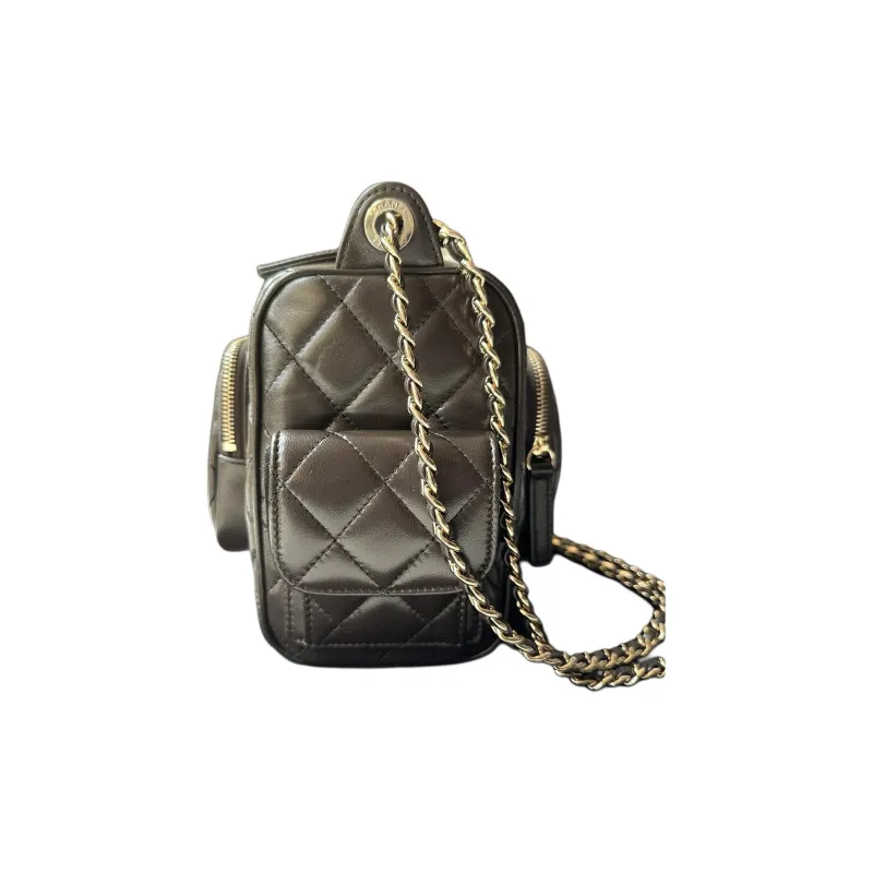 CHANEL Shiny Wrinkle Lambskin Camera Bag, Shoulder Bag Women's Brown-1