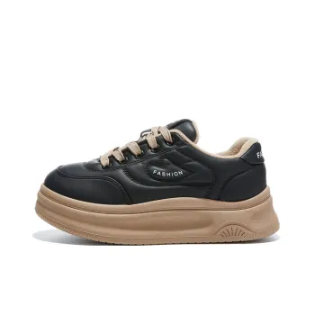 Little Red Man Slip Resistant Cushioning Low Top Skateboard Shoes Women's