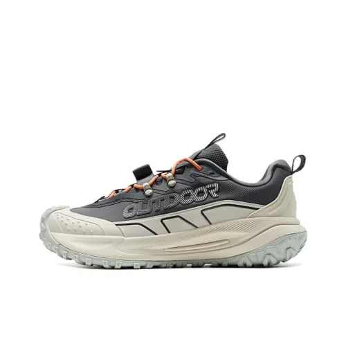 XTEP Anti Slip And Wear Resistant Coverage Low Top Outdoor Shoes Men's Gray White