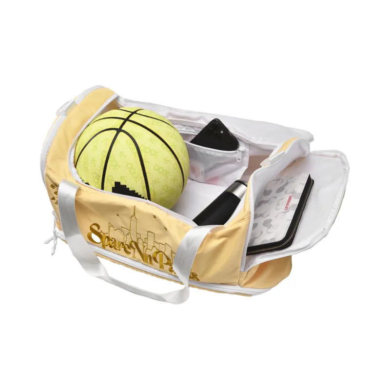 Spare No Pains. Polyester Basketball Bag, Crossbody Handbag, Gym Bag Unisex Yellow-3