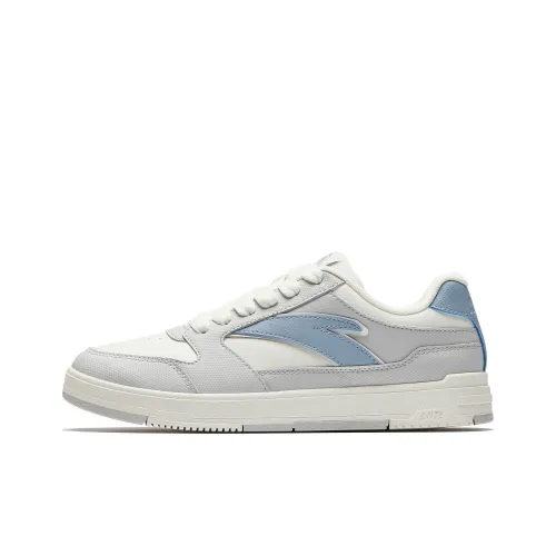 ANTA Skateboard Shoes Women's Low-Top Ivory White/Cumulus Gray/Dusty Blue